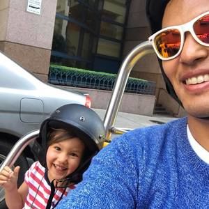 Meet your Posher, Sung